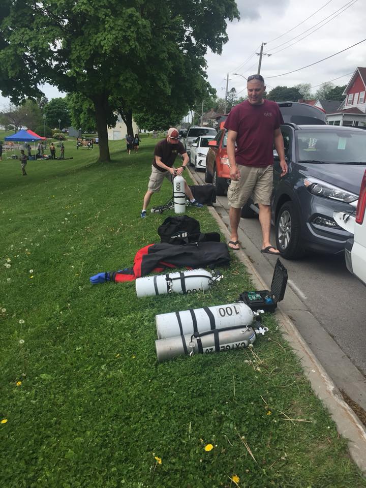 33661590_10211941099019773_6996338902973808640_n